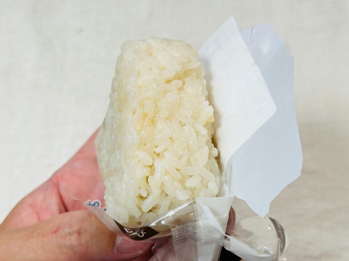 711-shisotakuan-013.jpg セブンイレブン 一番だしおむすび しそ昆布たくあん 013.