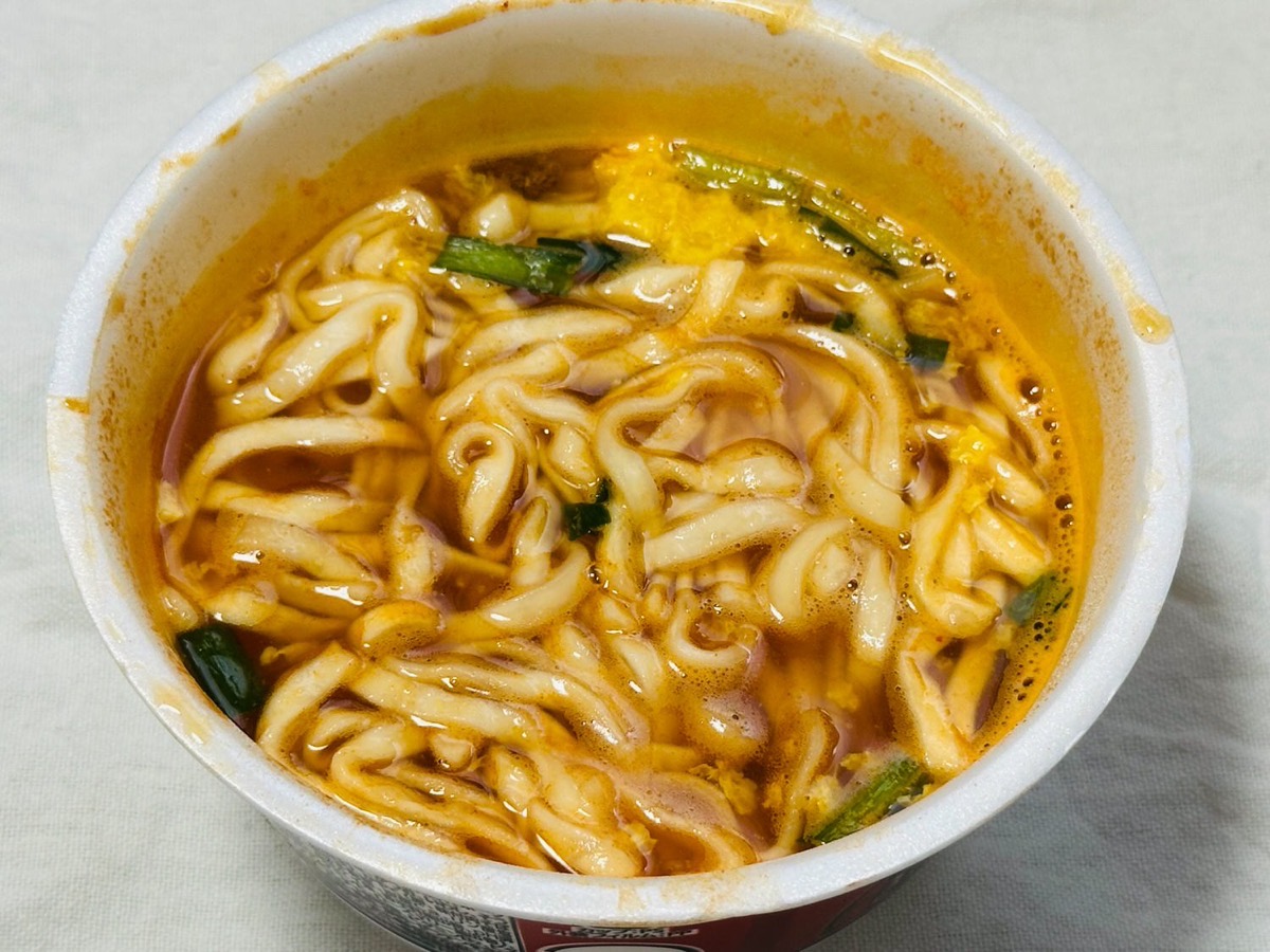 donbe-karamen-010.jpg 日清のどん兵衛 辛麺 010.