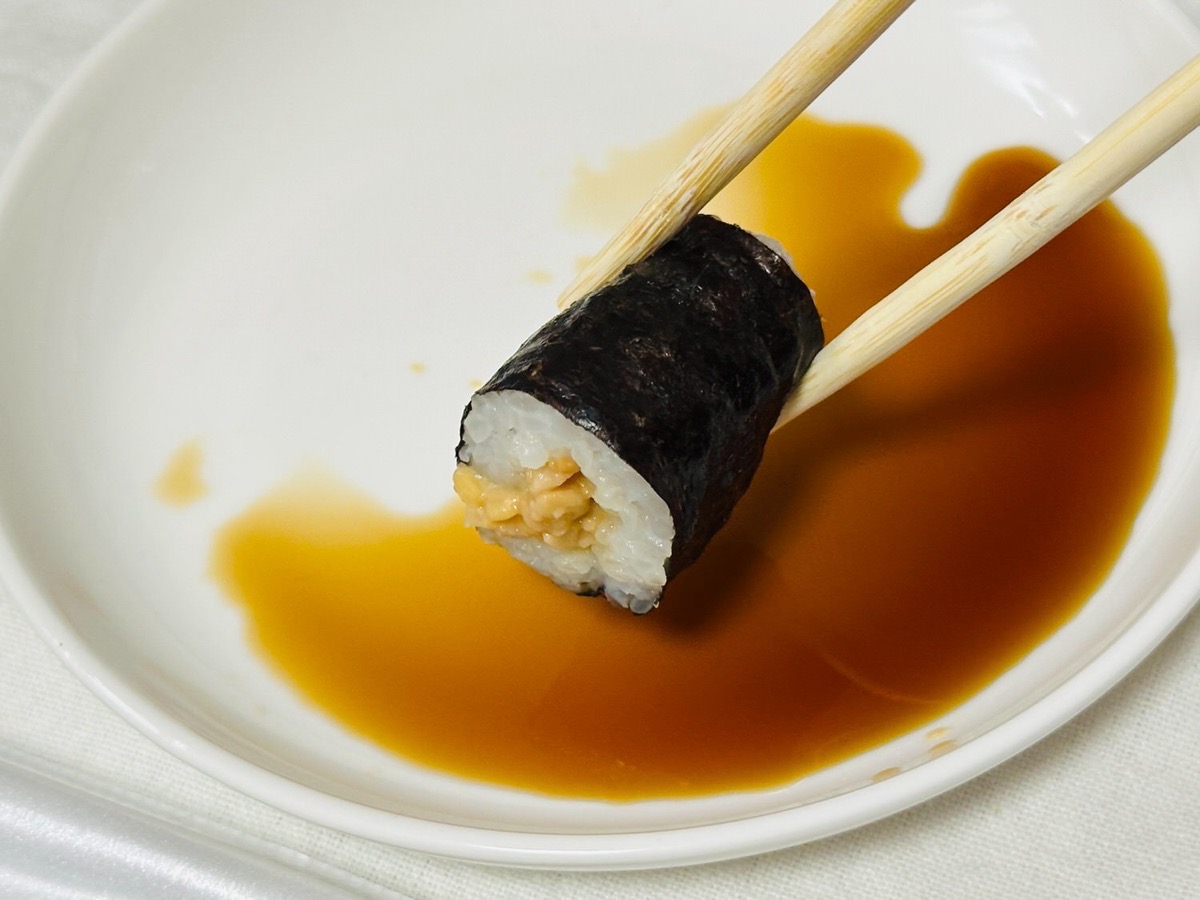 familymart-natto-40-024.jpg ファミリーマート こだわり納豆の納豆細巻寿司 40 024.