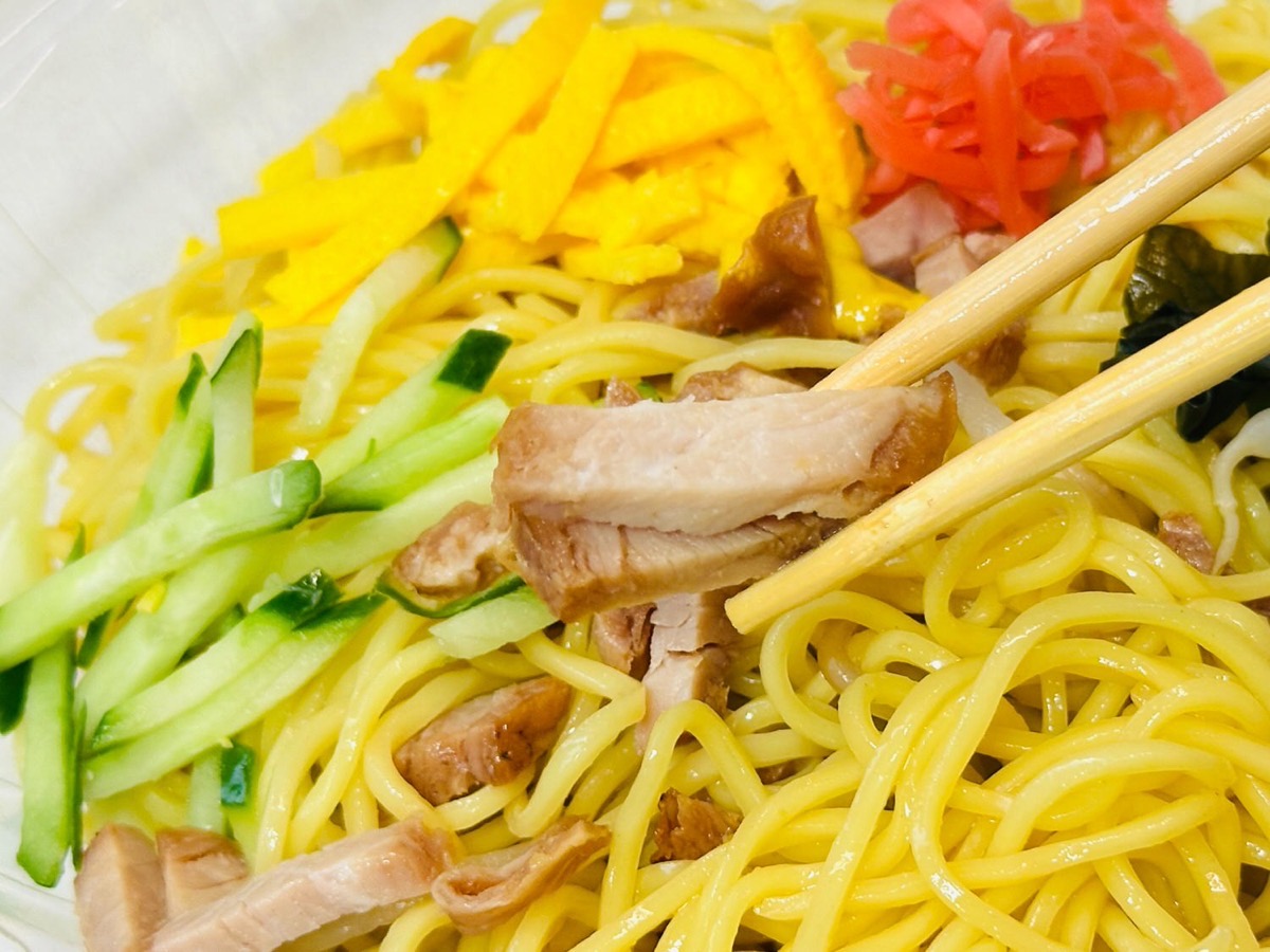 定番！特製醤油だれ 6種具材の冷し中華 024.