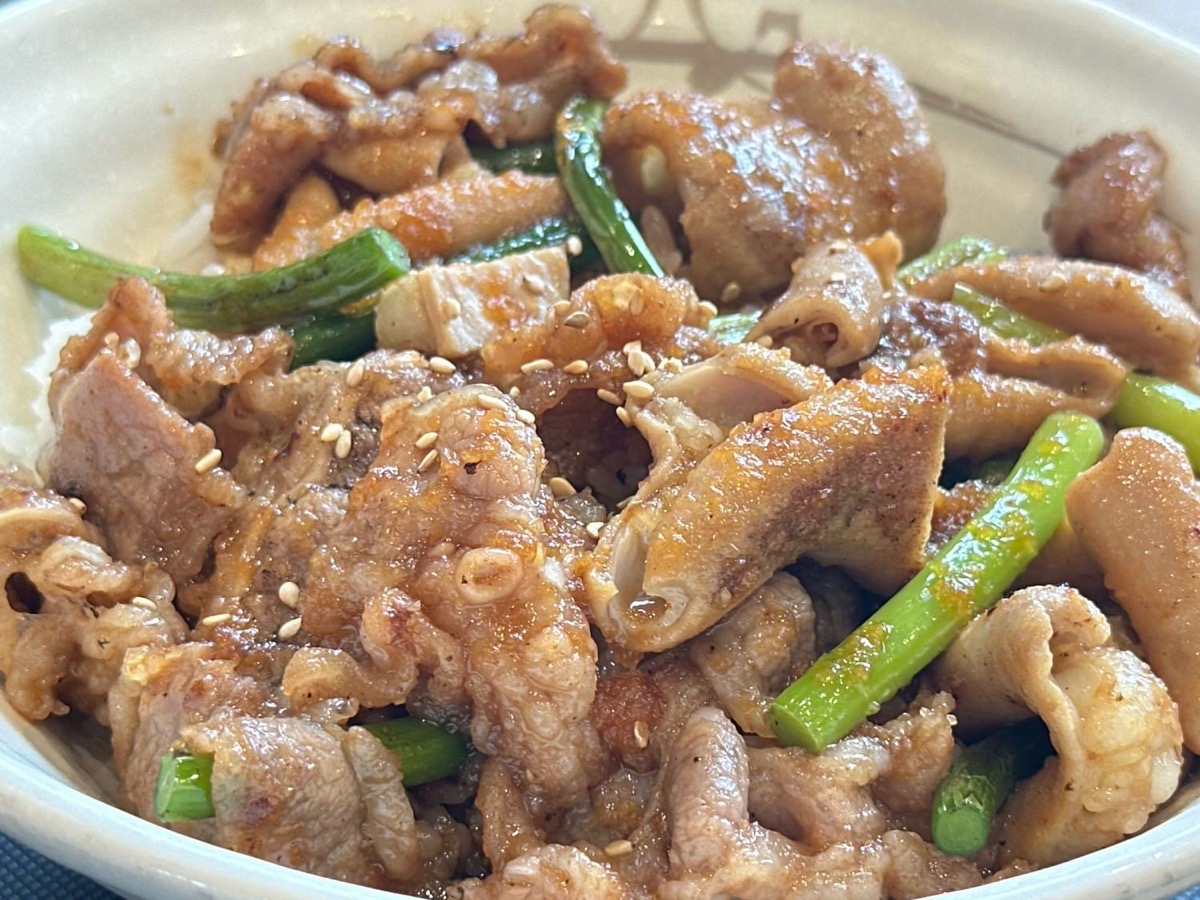 松屋 カルビホルモン丼 005.