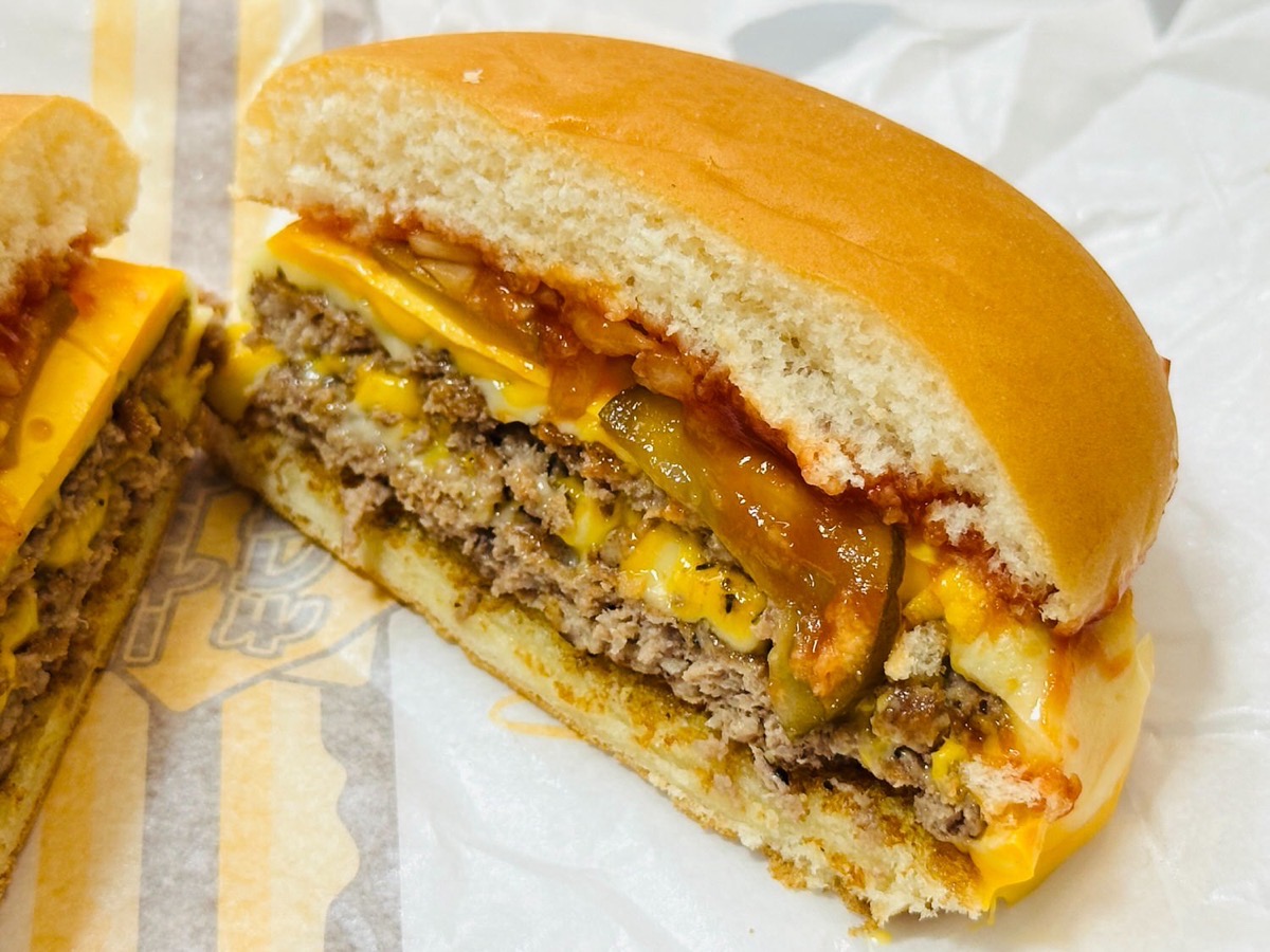 マクドナルド チーズチーズダブルチーズバーガー 013.