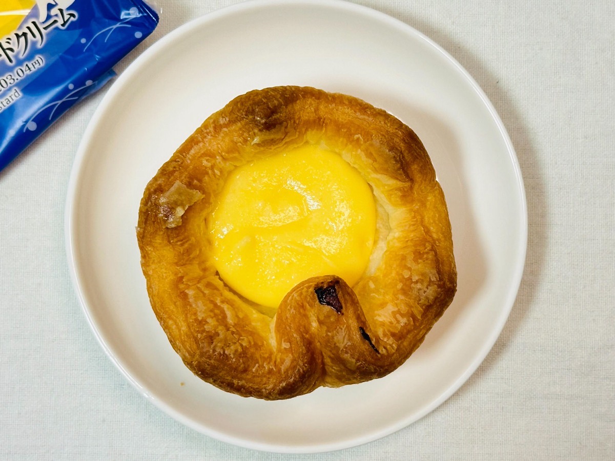 セブンイレブン ダブルカスタードクリーム 005.