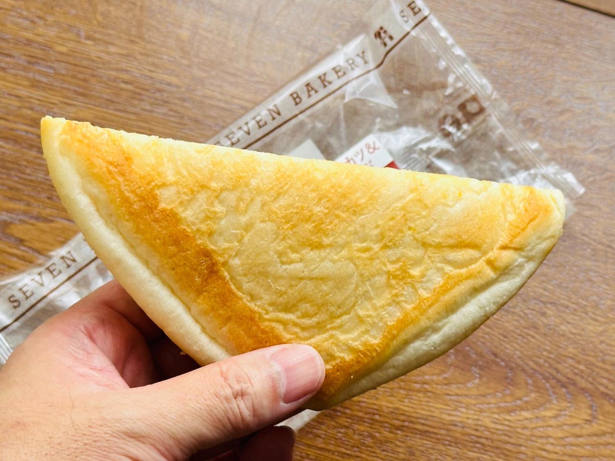 711-hamukatsu-tamago-006.jpg セブンイレブン チキンハムカツ&たまごサンド 006.