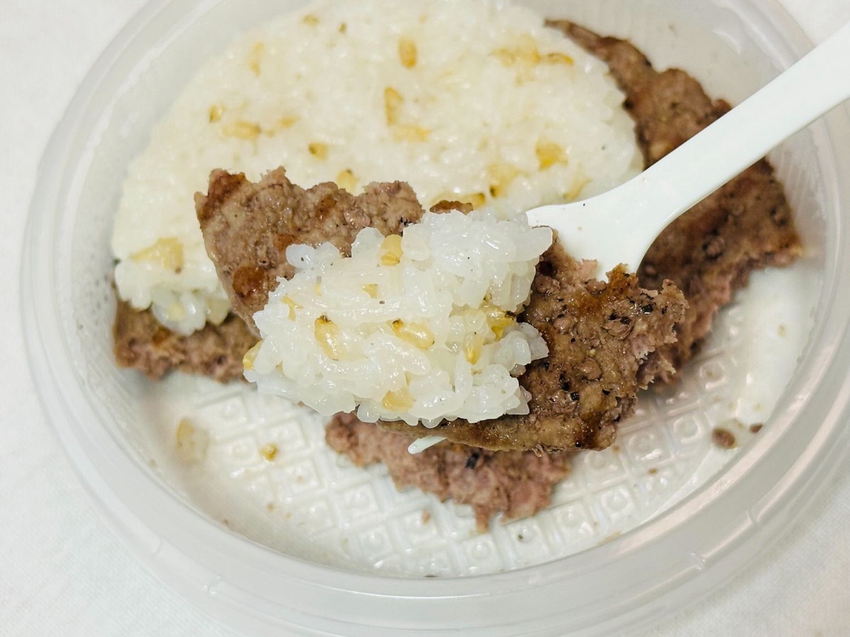 バーガーキング オン ザ ビーフ 041.