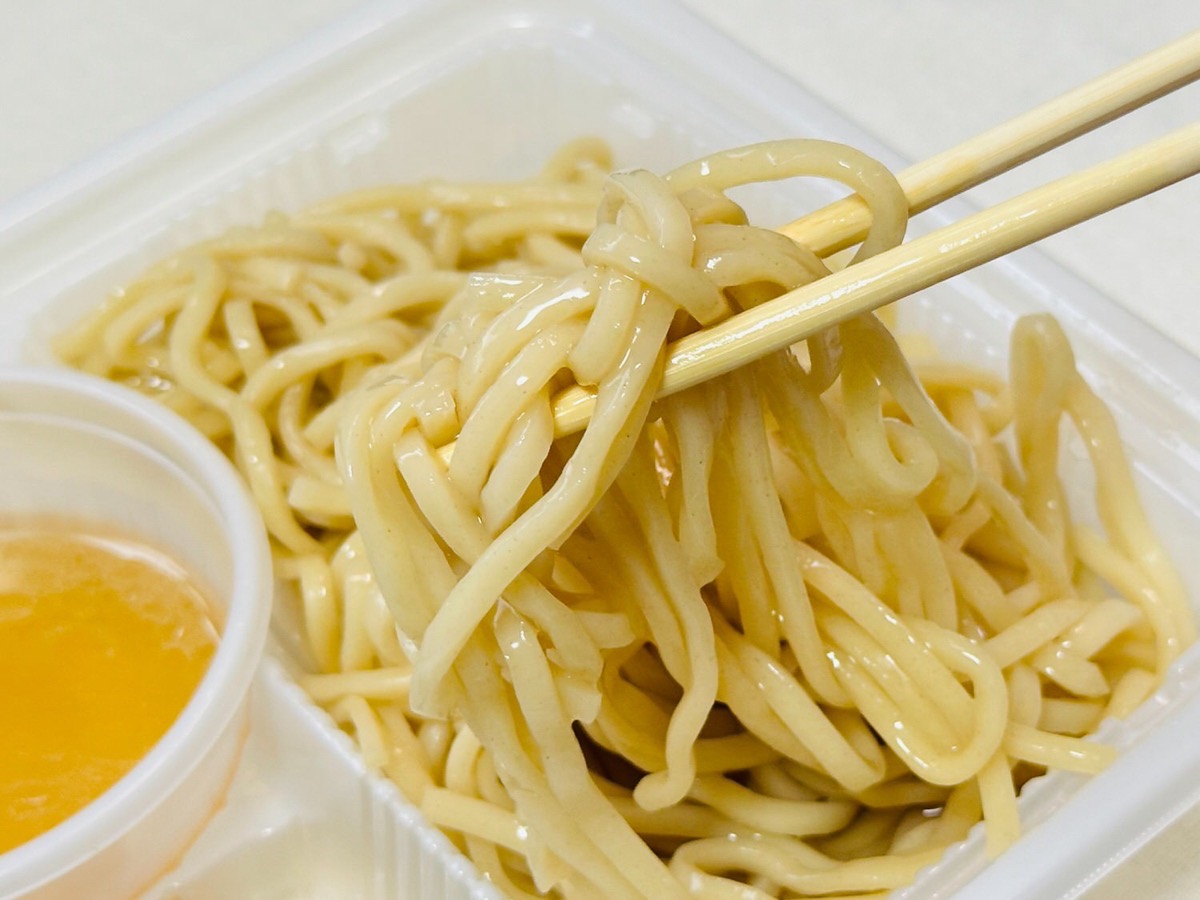 ファミリーマート ほたて日和監修 帆立と鰹の昆布水つけ麺 021.