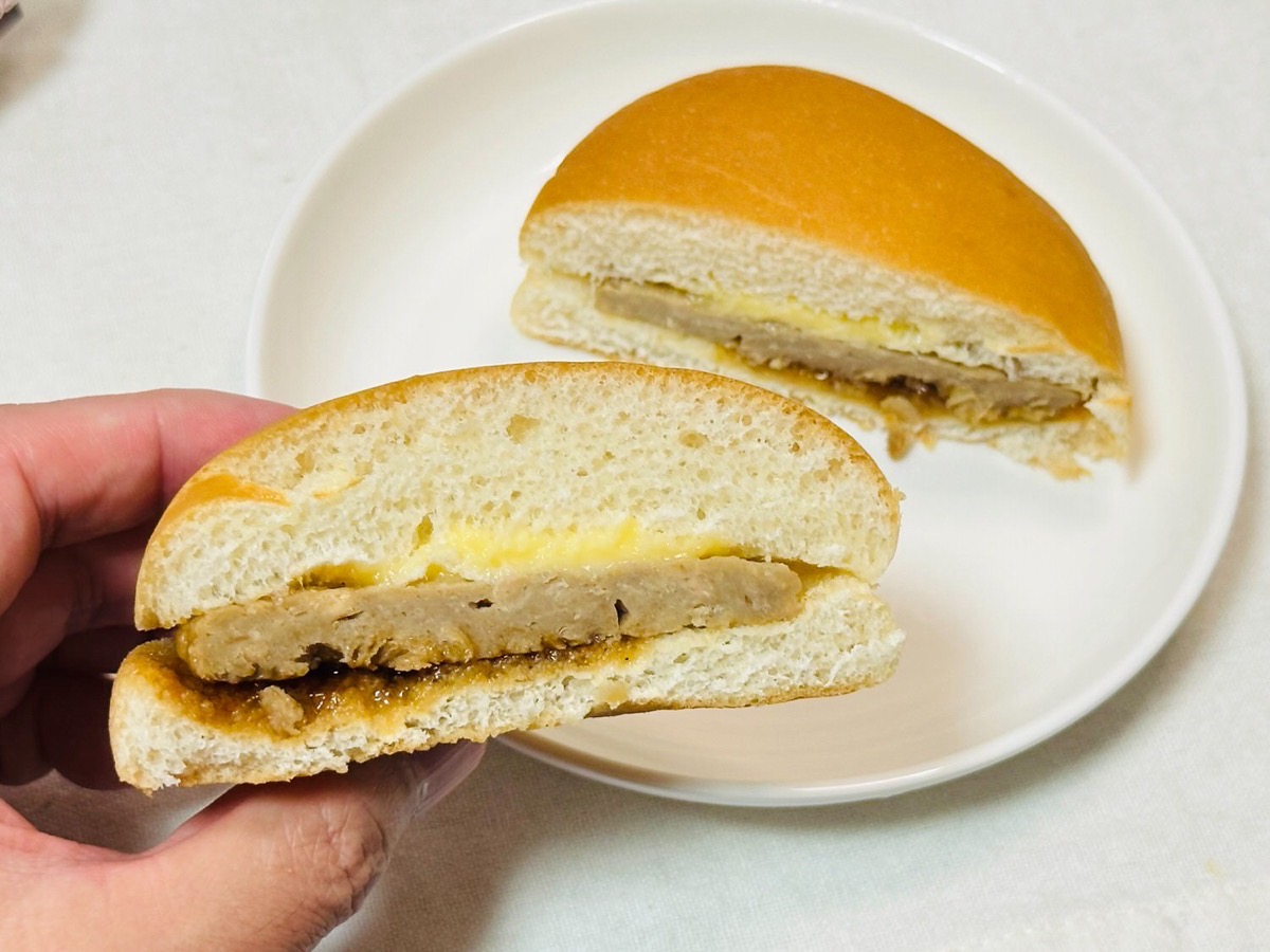 ローソン てりやきハンバーガー 010.