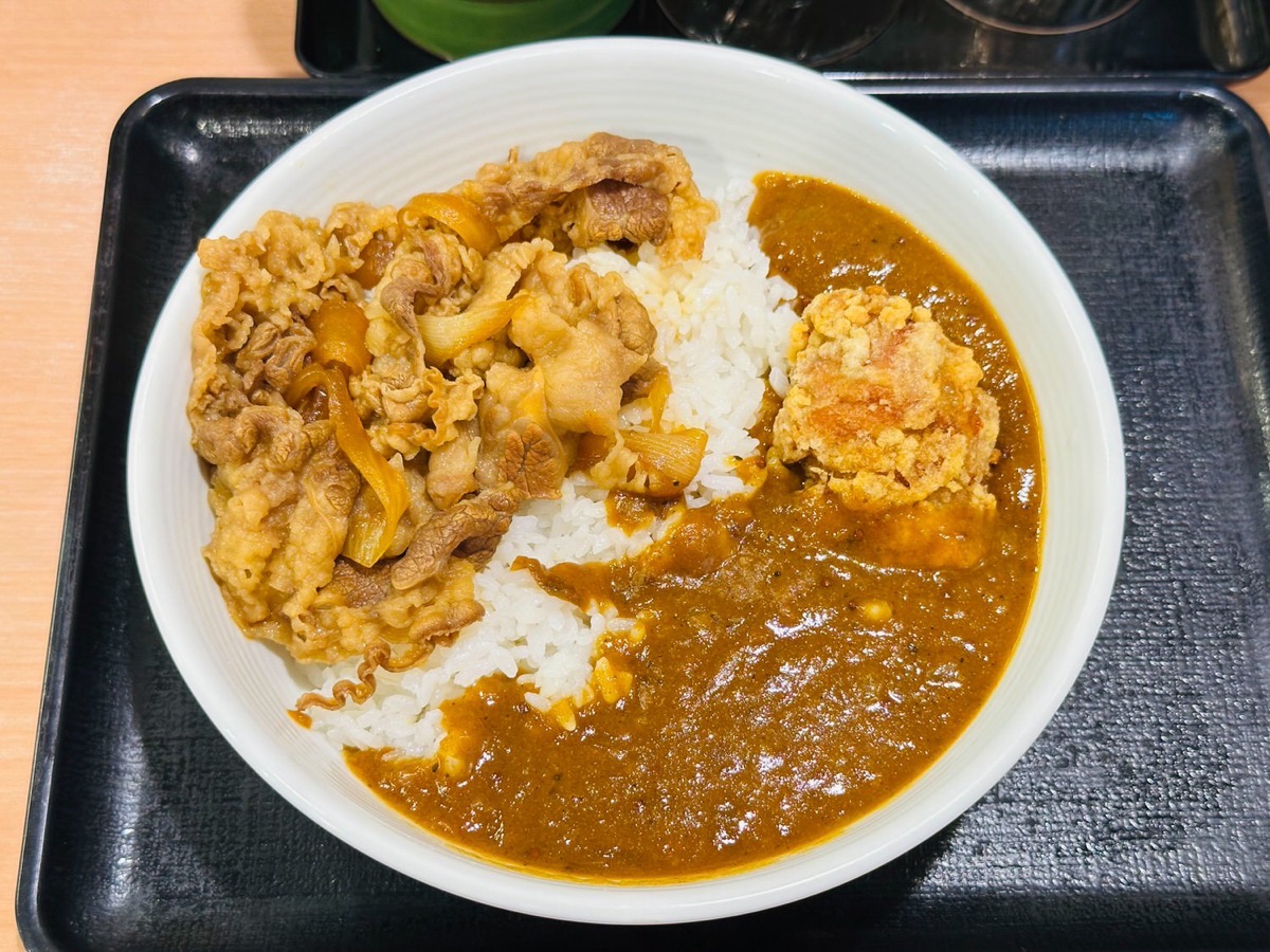 吉野家 牛魯珈カレー 003.