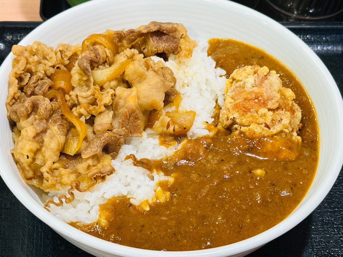 吉野家 牛魯珈カレー 004.
