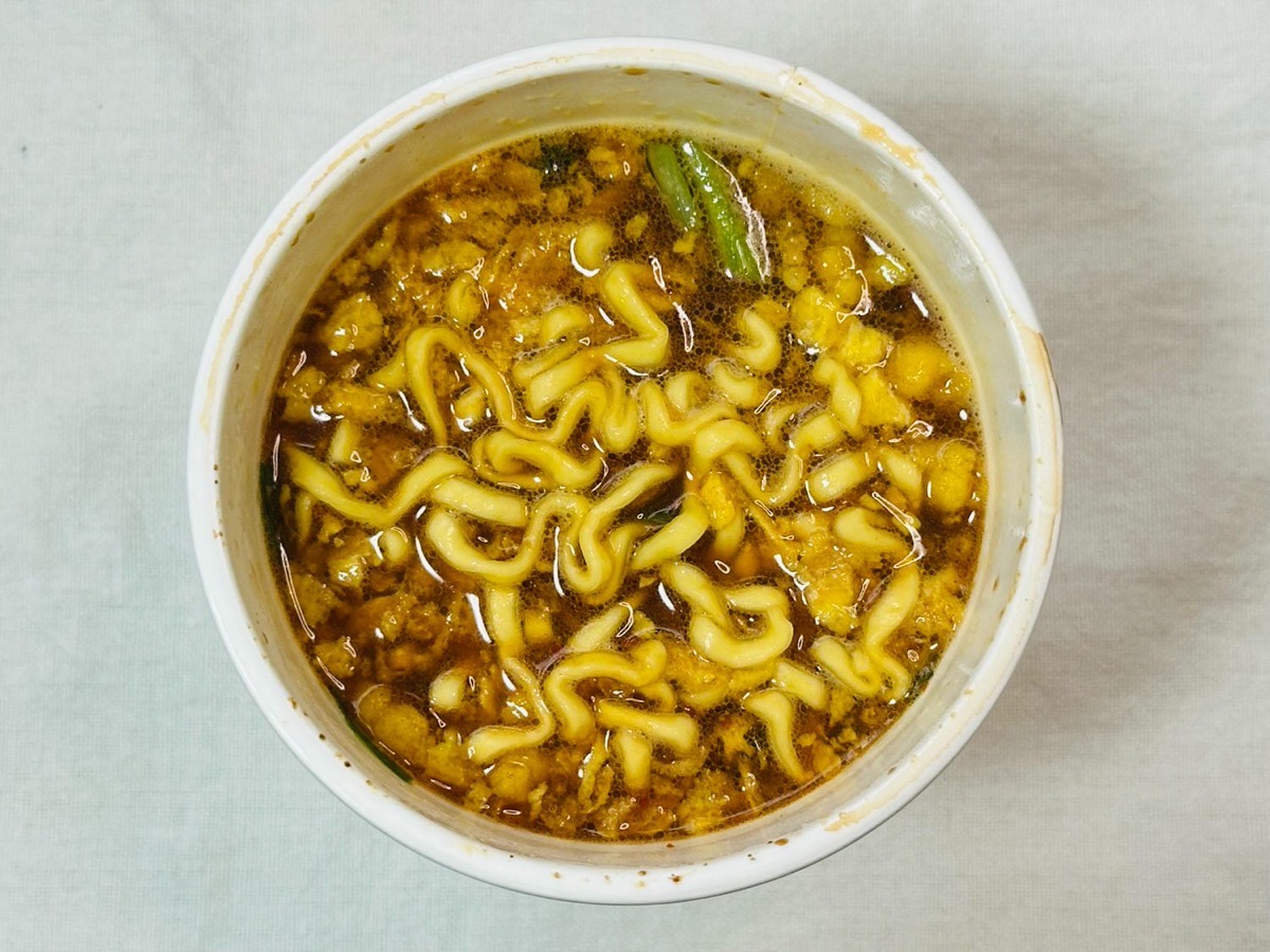 元祖スタミナ満点らーめん すず鬼監修 背徳ニンニク醤油 今だけタマゴ入り 016.