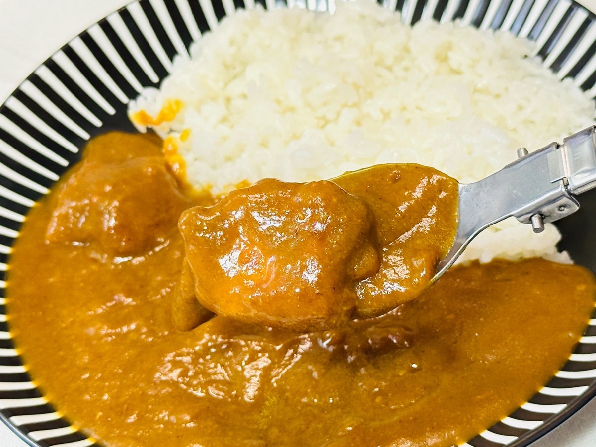 ローソン オーベルジーヌ監修 欧風チキンカレー 012.