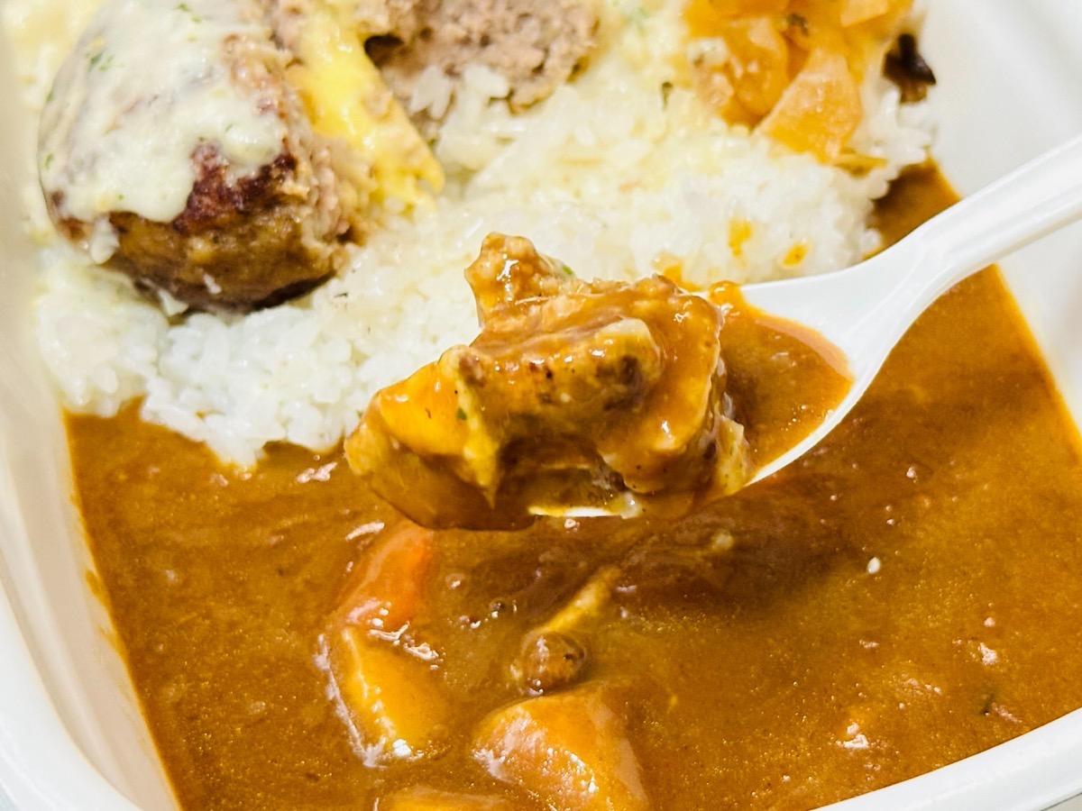 sukiya-humburg-curry-023.jpg すき家 チーズインハンバーグカレー 023.
