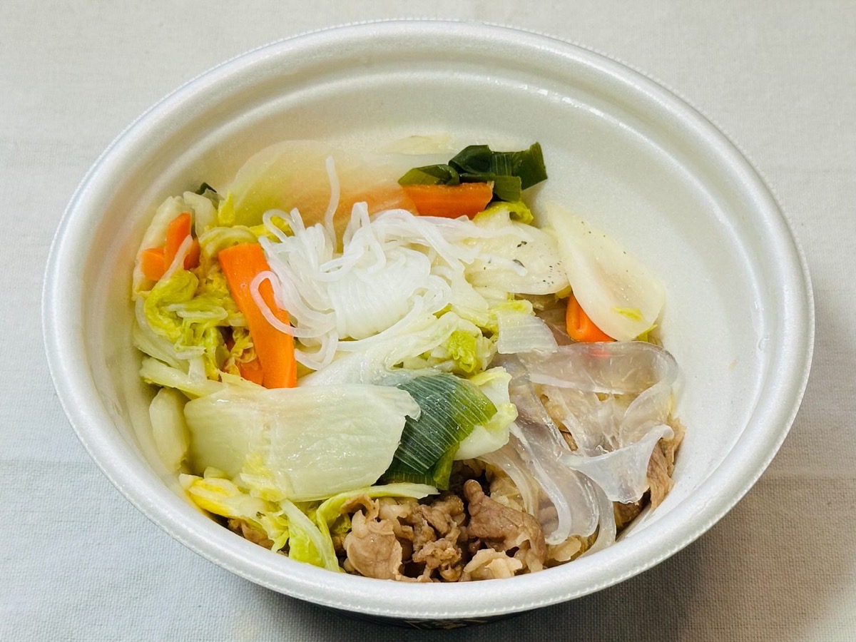 sukiya-mala-nabe-012.jpg すき家 牛・胡麻麻辣湯鍋定食 012.