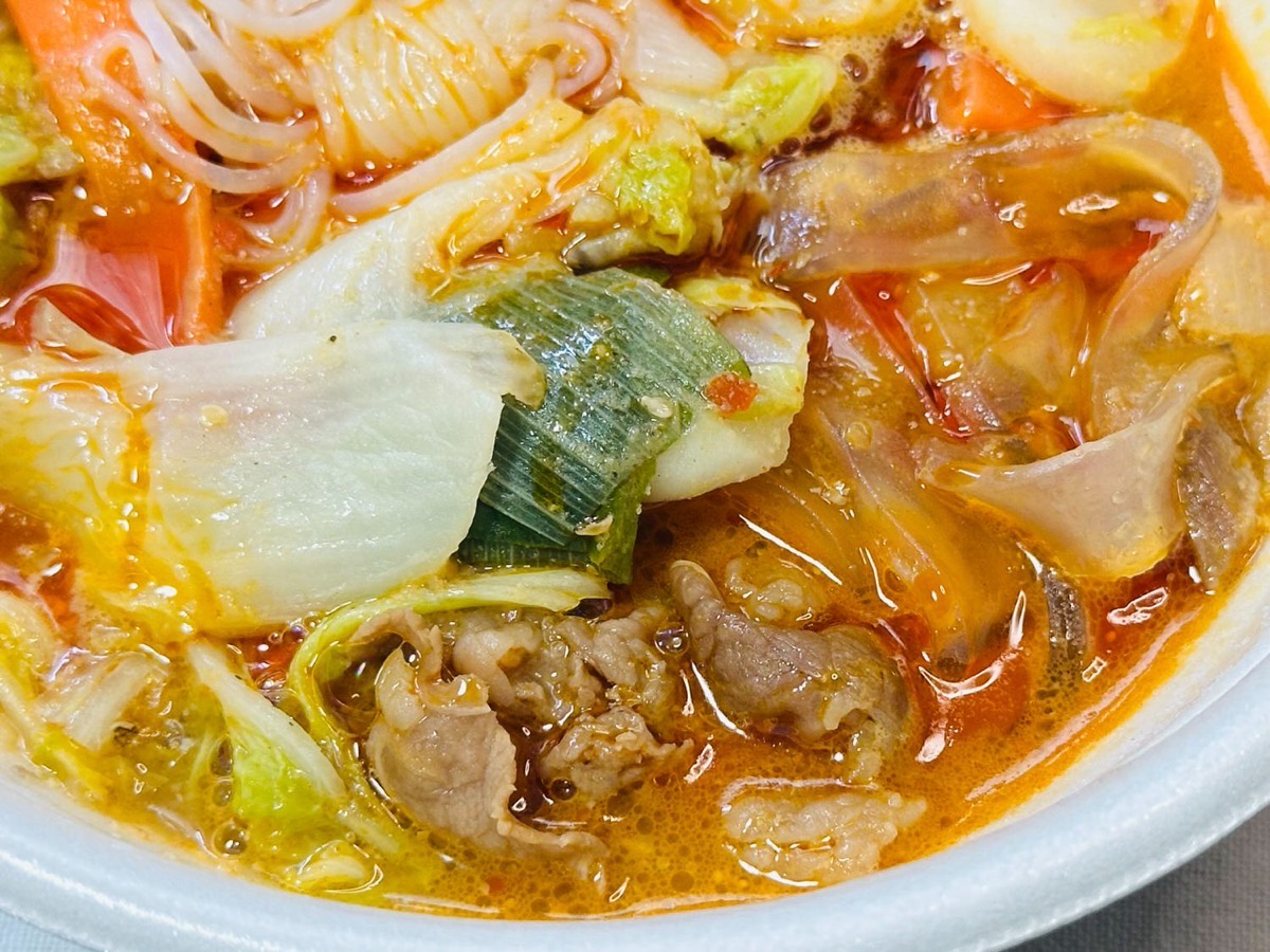 sukiya-mala-nabe-033.jpg すき家 牛・胡麻麻辣湯鍋定食 033.