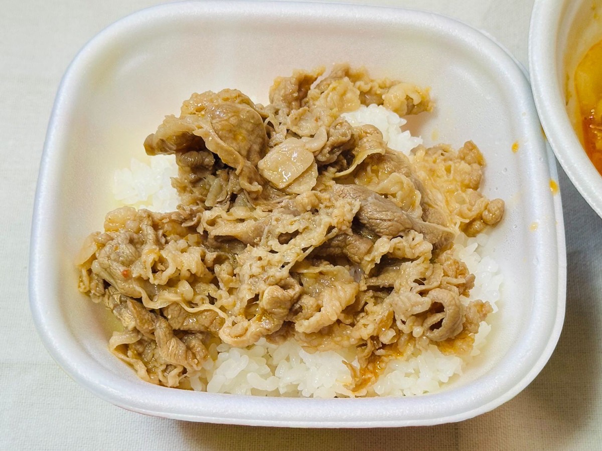 sukiya-mala-nabe-044.jpg すき家 牛・胡麻麻辣湯鍋定食 044.