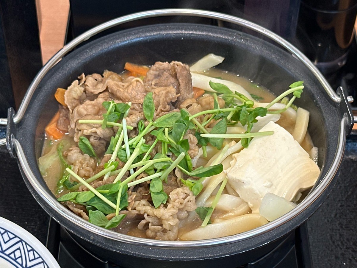 吉野家 とんこつ醤油牛鍋膳 003.