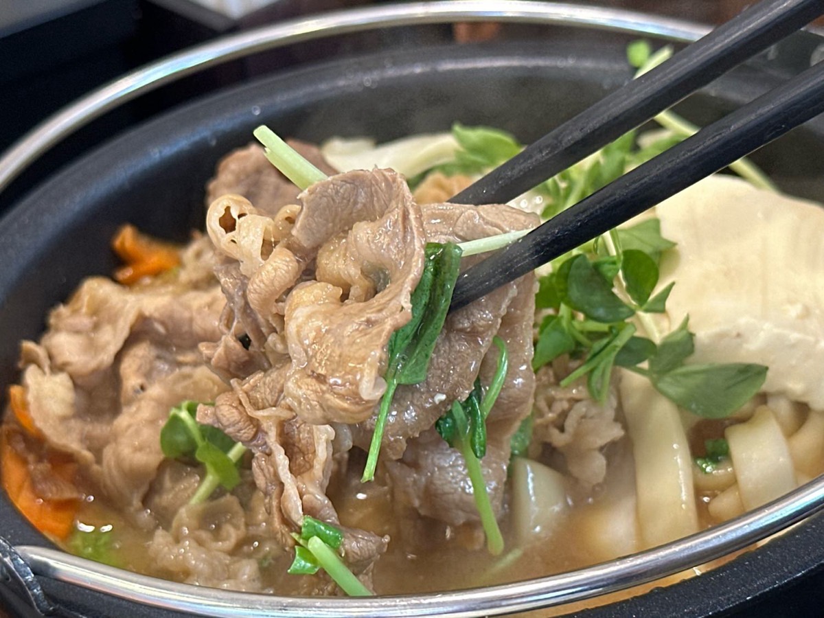 吉野家 とんこつ醤油牛鍋膳 011.