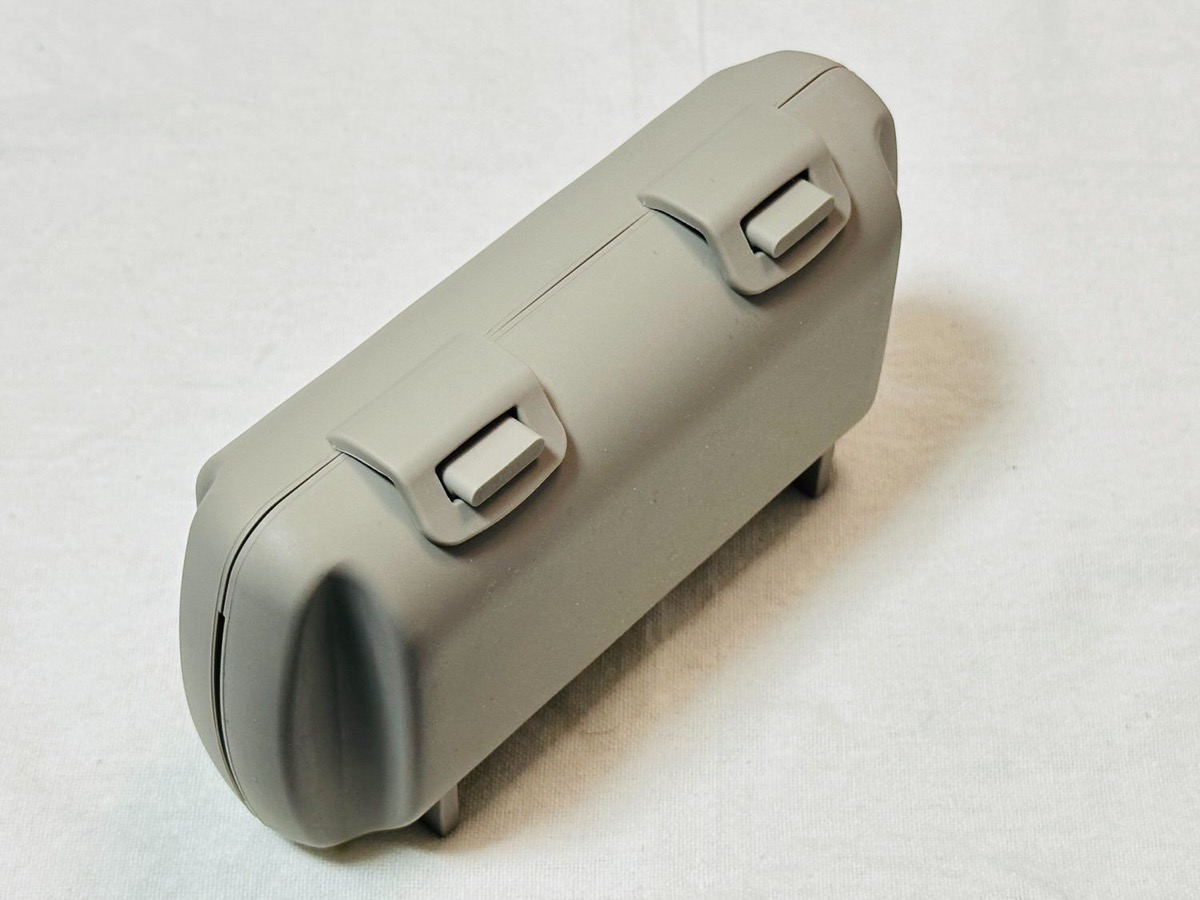 【3COINS】電子レンジ用ホットサンドメーカー【スリコ】 010.