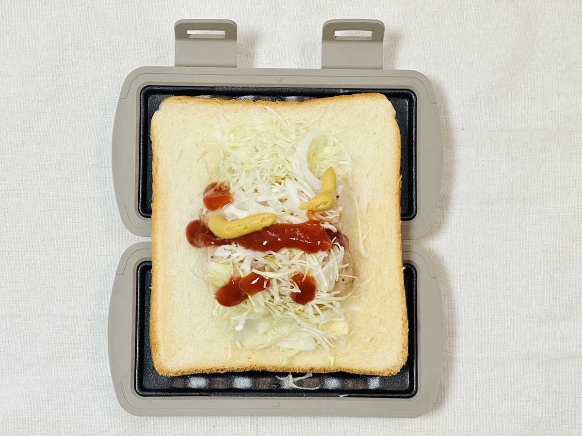 【3COINS】電子レンジ用ホットサンドメーカー【スリコ】 006.