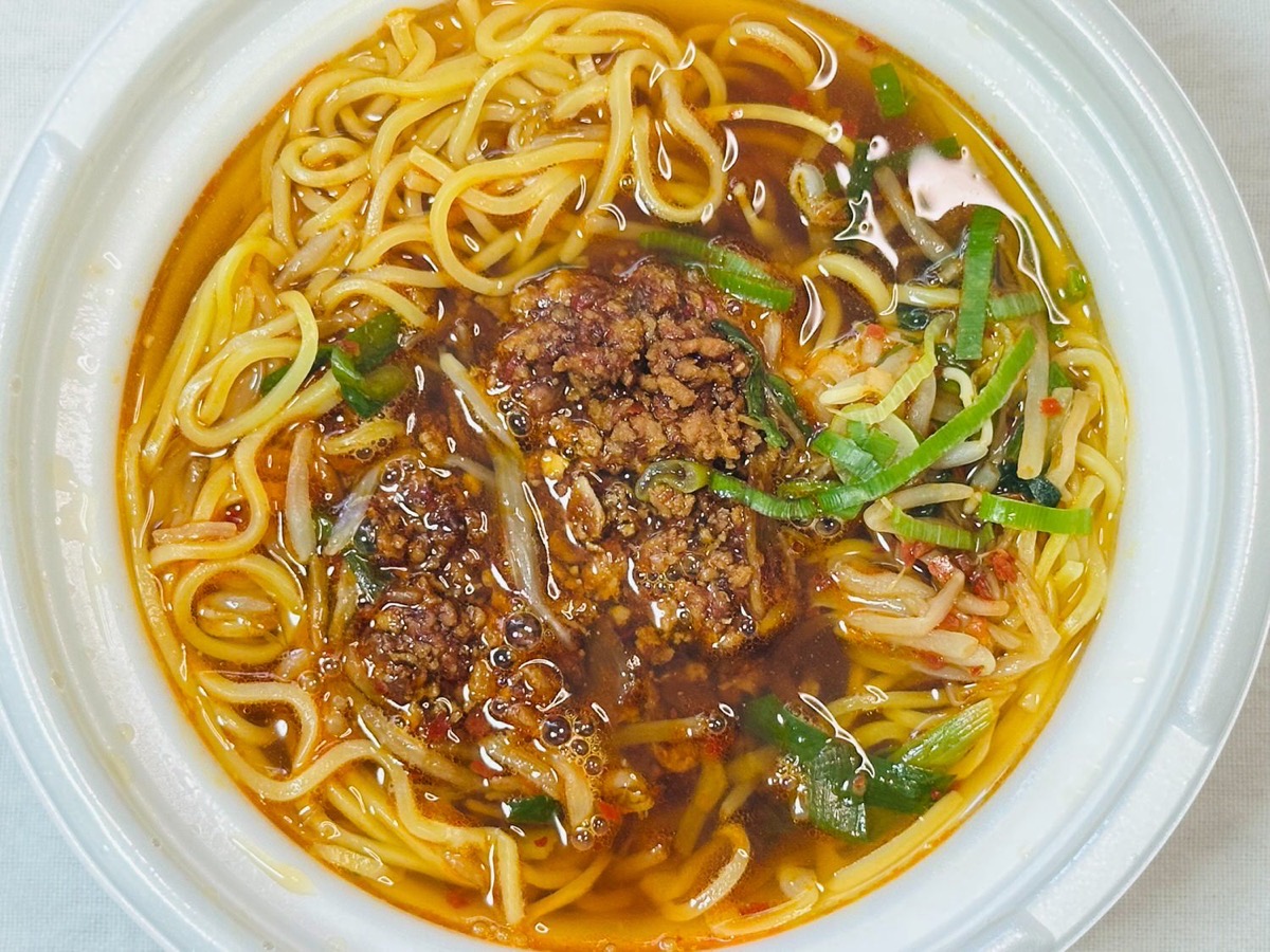 セブンイレブン 名古屋名物 台湾ラーメン 024.