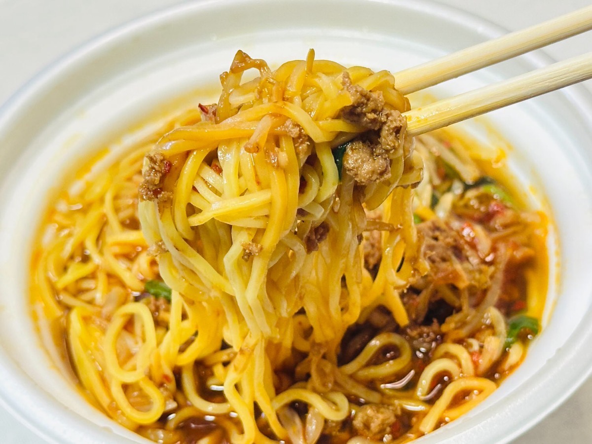 セブンイレブン 名古屋名物 台湾ラーメン 030.