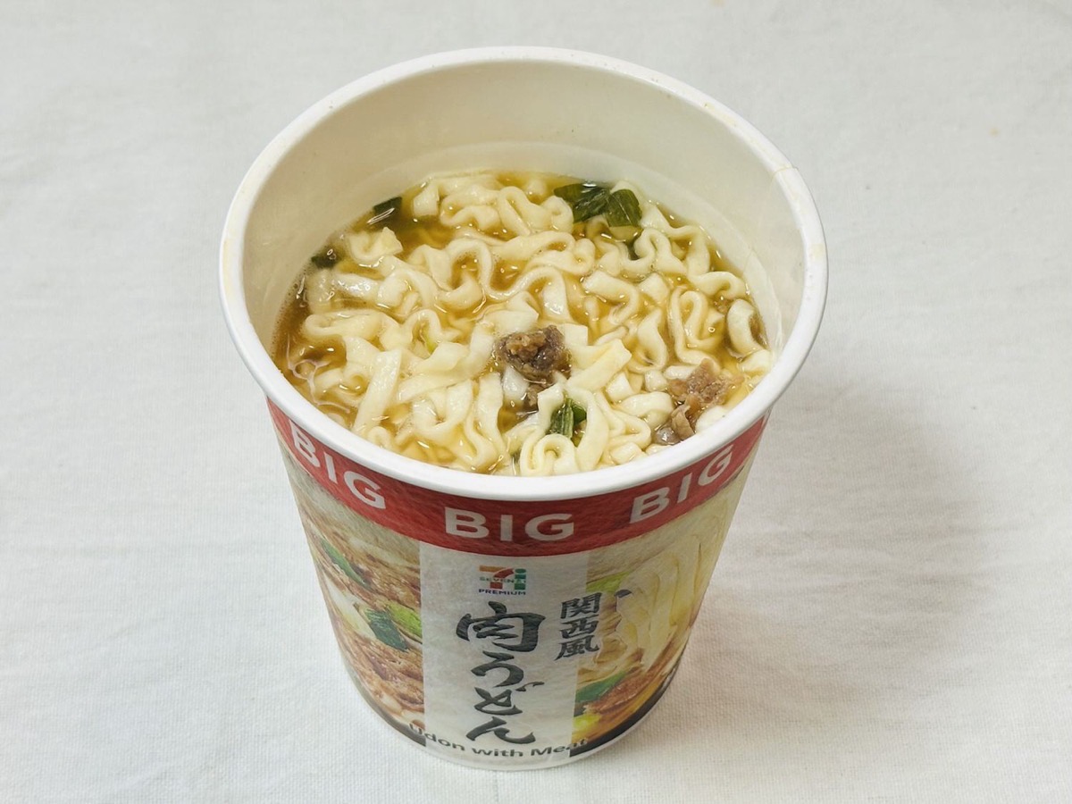 セブンイレブン 関西風肉うどん BIG 015.