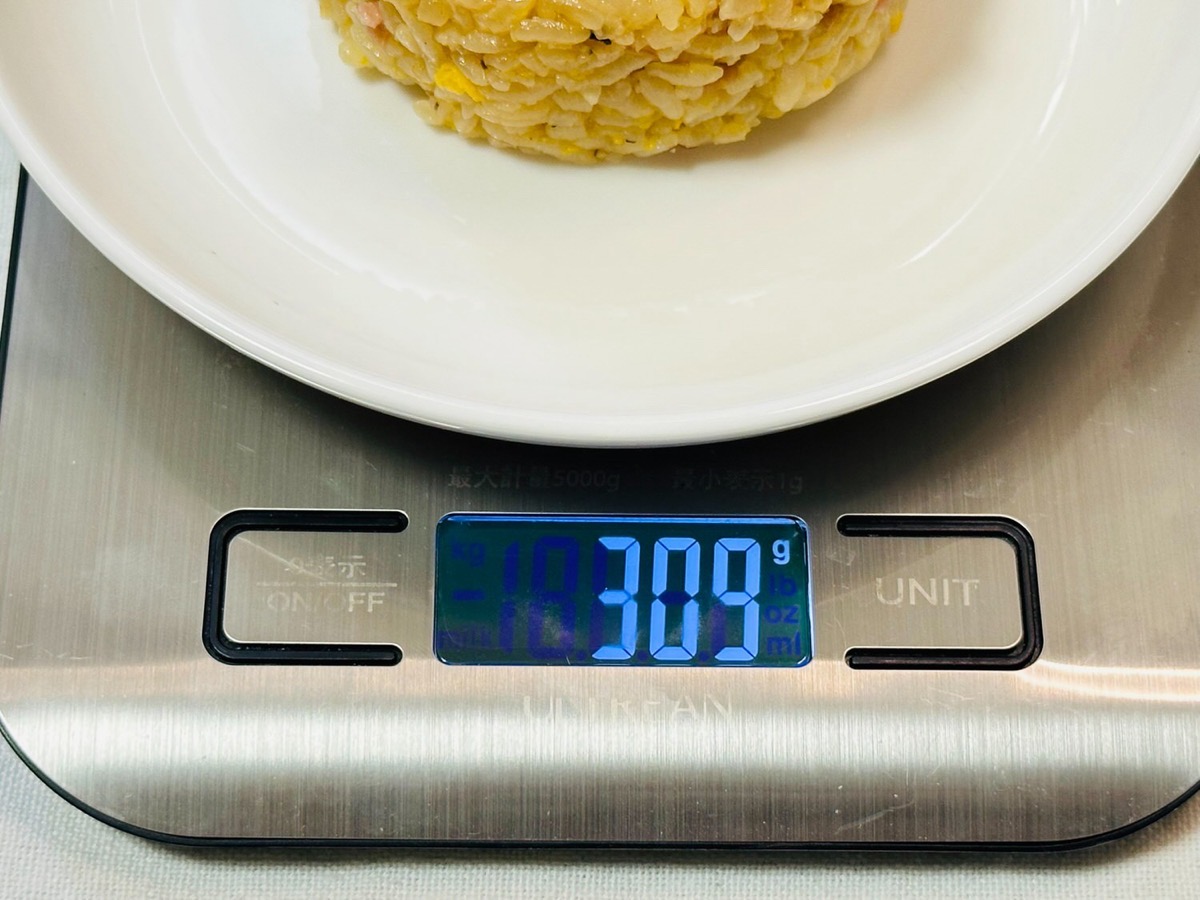 ファミリーマート リュウジの至高のレシピ ペッパーベーコン焼めし 015.