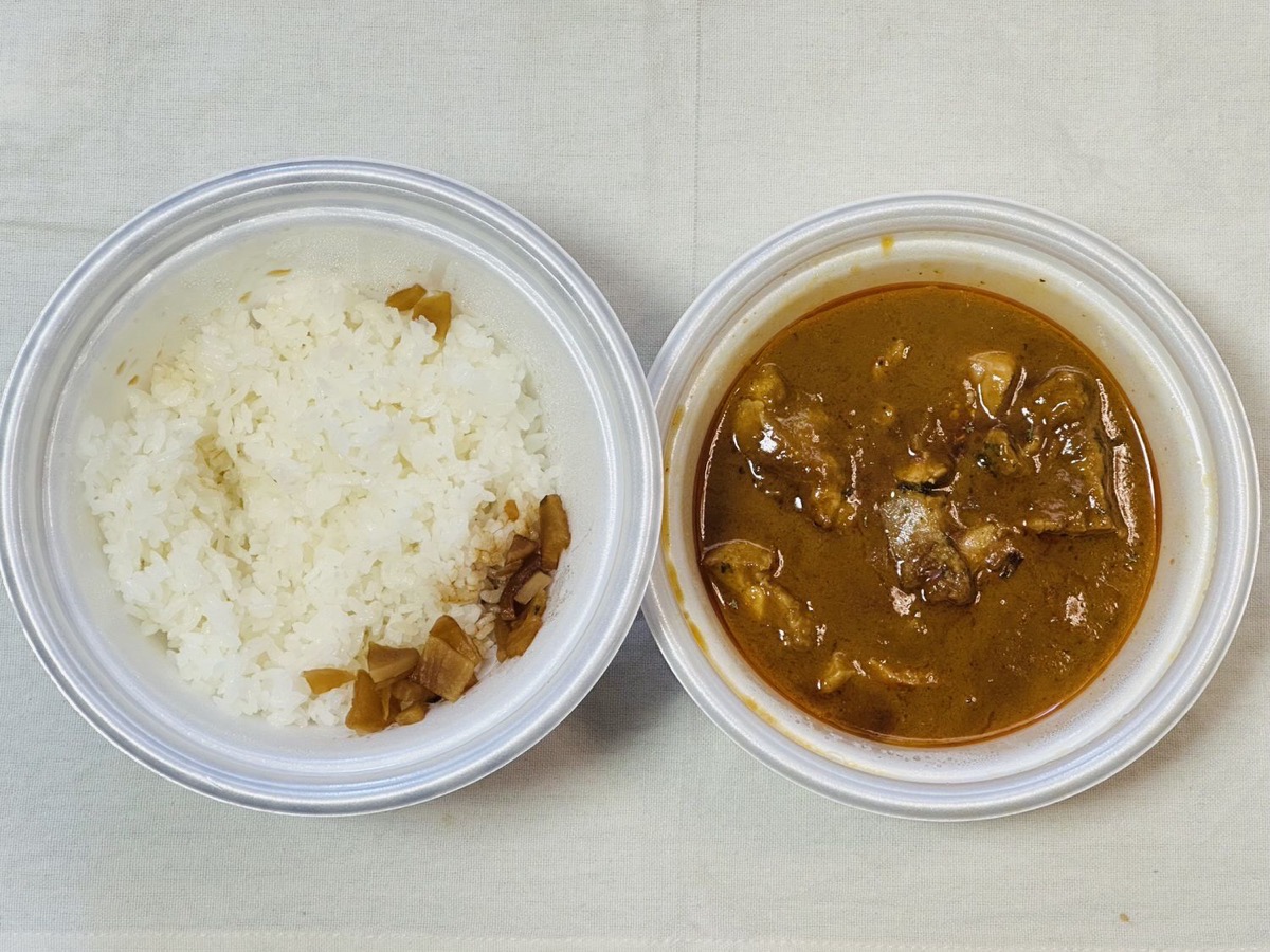 松屋 マッサマンカレー 010.