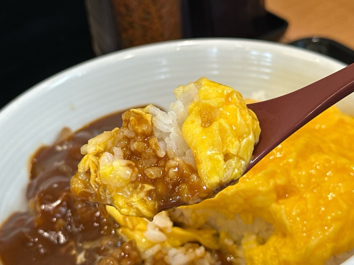 吉野家 牛オムハヤシライス 016.