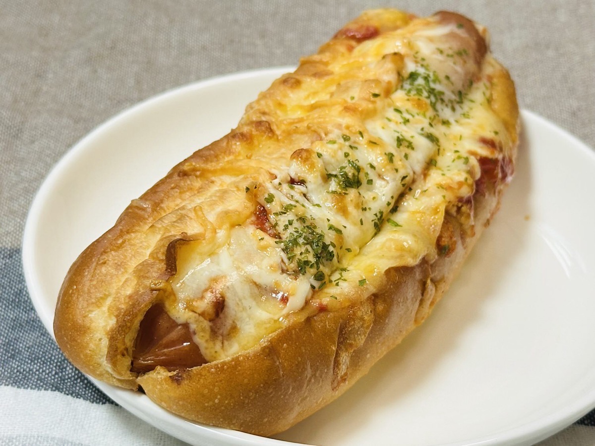 セブンイレブン チーズの虜フランクドッグ 014.