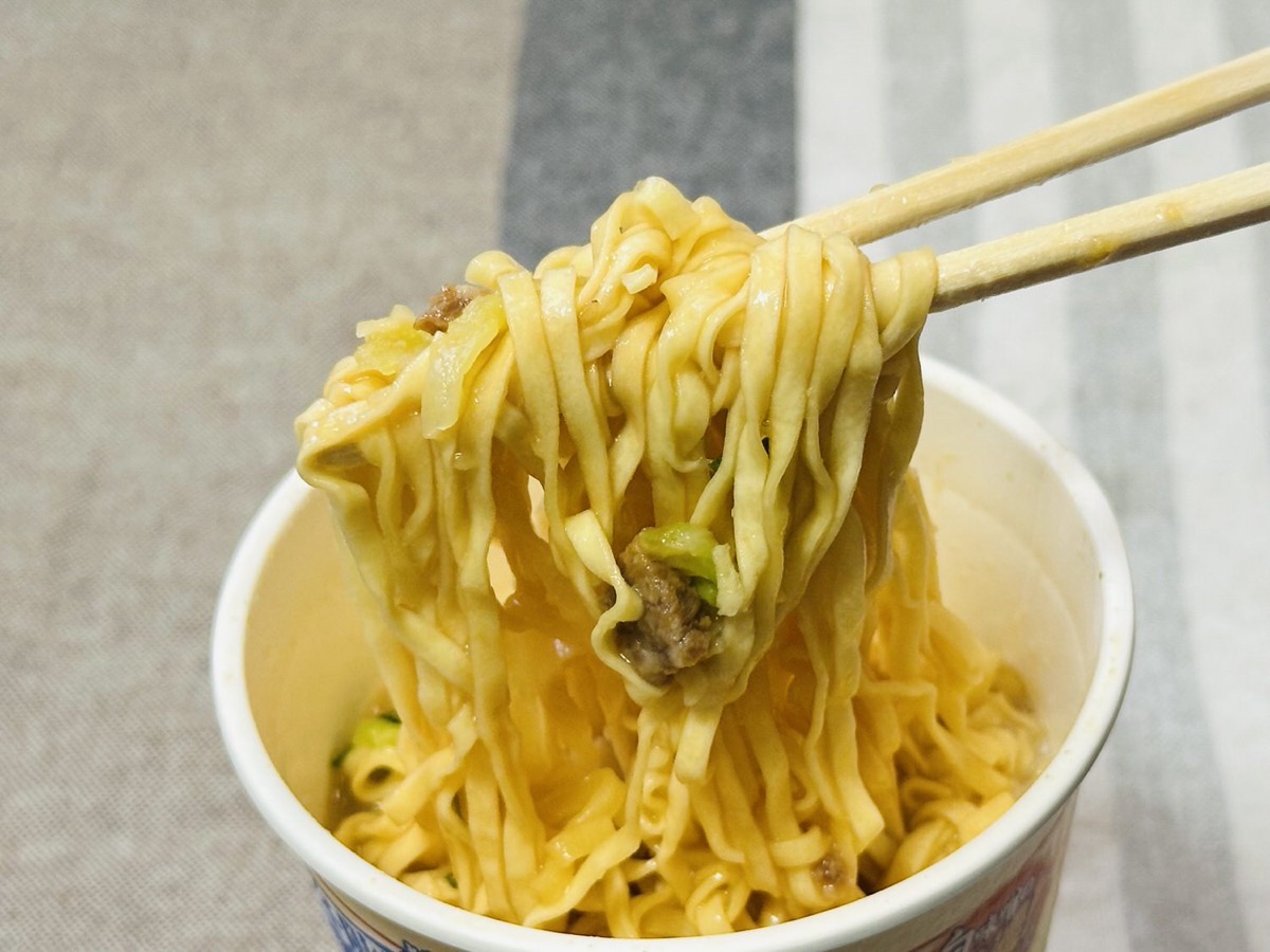 カップヌードル 白味噌 023.