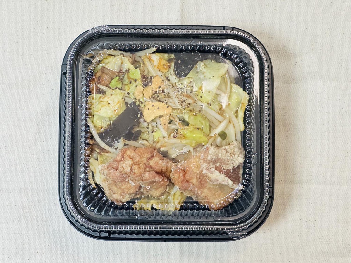 にんにくからあげと肉野菜炒め定食 001.