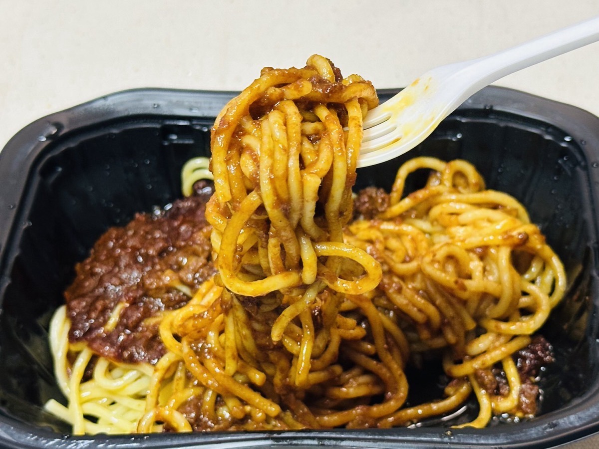 セブンイレブン 金のボロネーゼ 025.