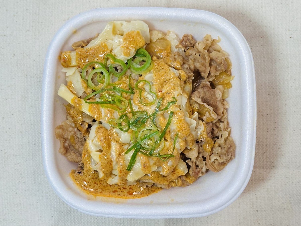 すき家 胡麻ダレたけのこ牛丼 009.