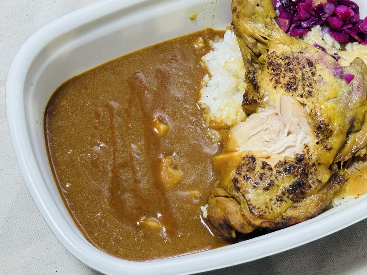 すき家 炭火焼きほろほろチキンカレー 028.