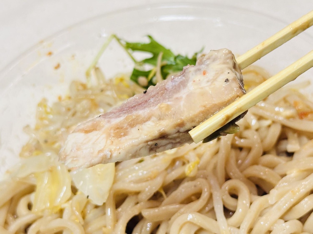 セブンイレブン 中華蕎麦とみ田監修 冷し豚まぜ麺 025.