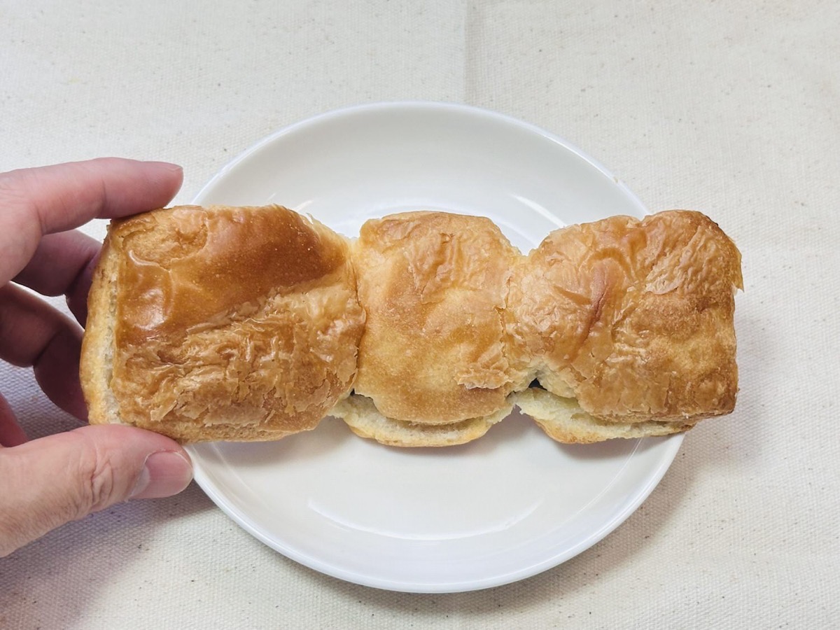 711 conan pan tie 050.