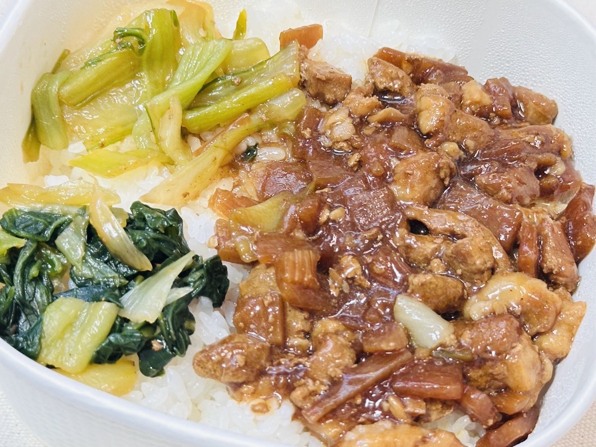 セブンイレブン コナンの魯肉飯 031.