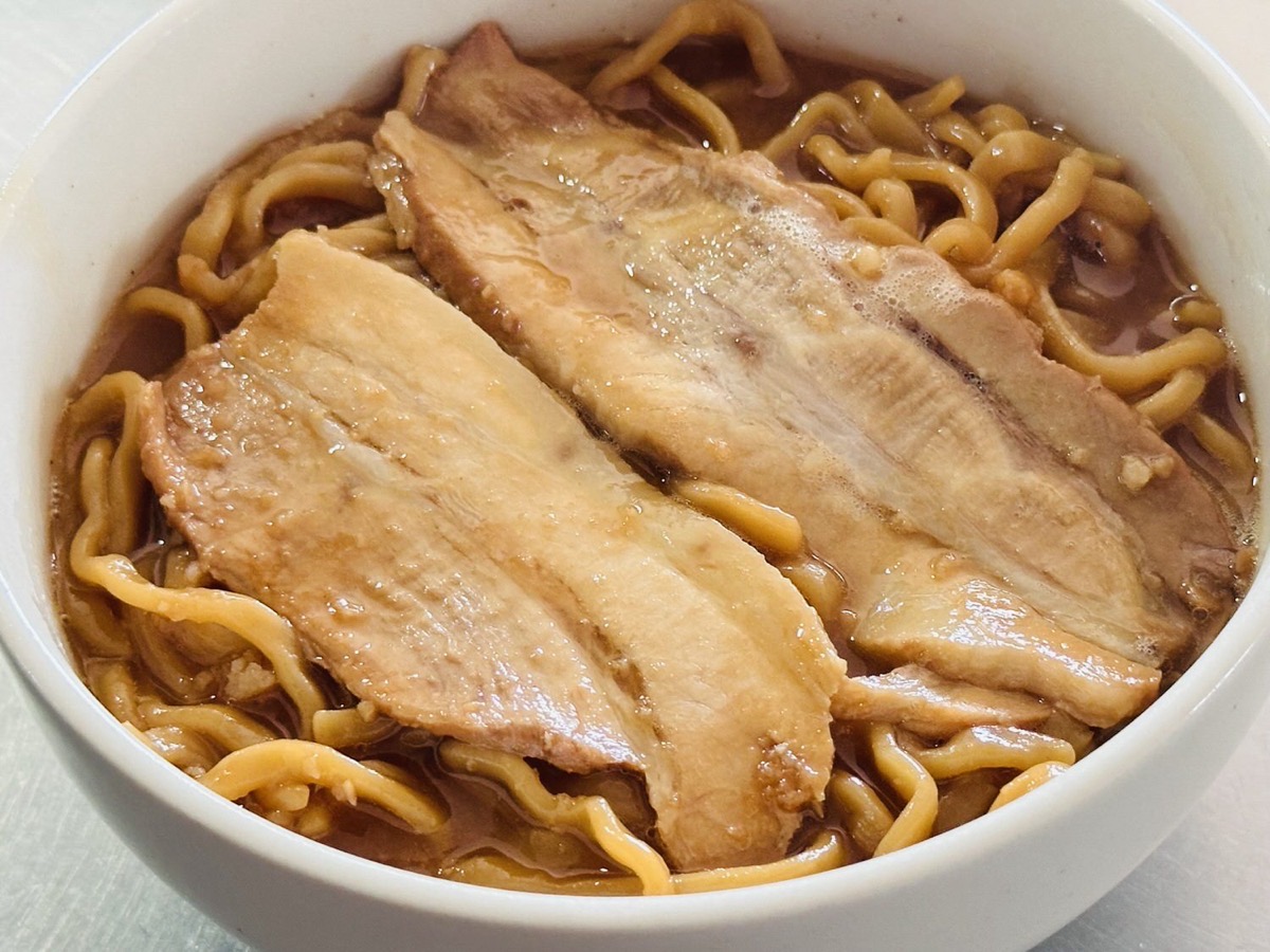 セブンイレブン 7プレミアム 濃厚G系ラーメン 013.