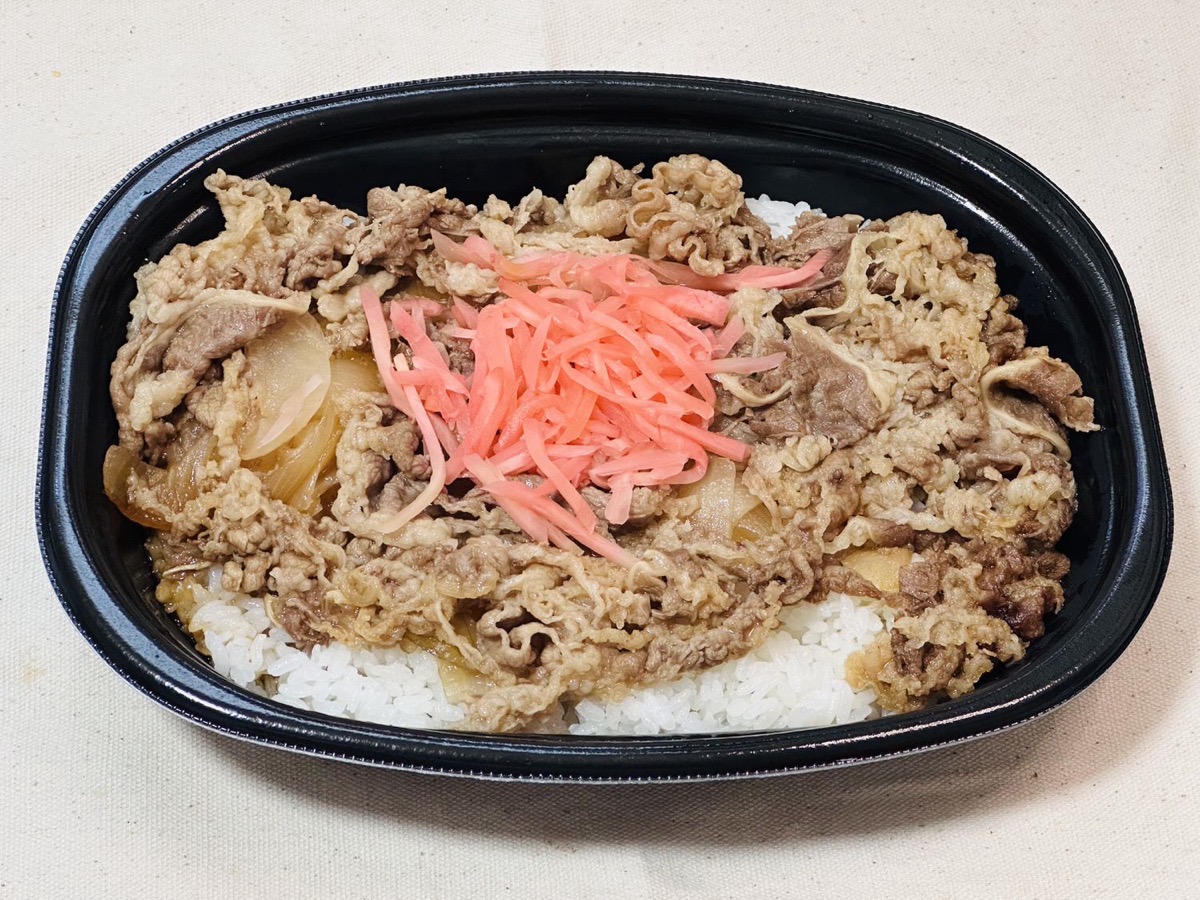 セブンイレブン つゆまで旨い 牛丼 017.