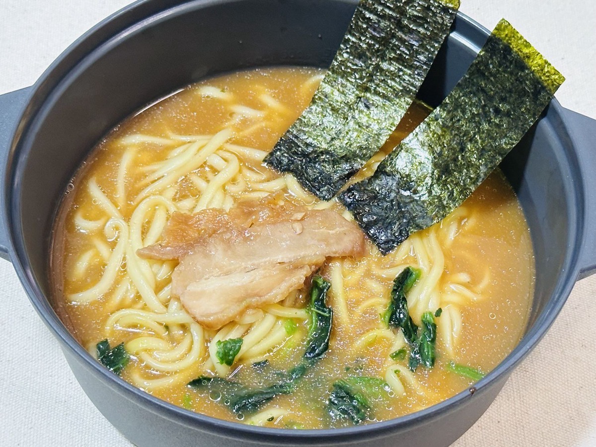 7プレミアム 横浜家系ラーメン 010.
