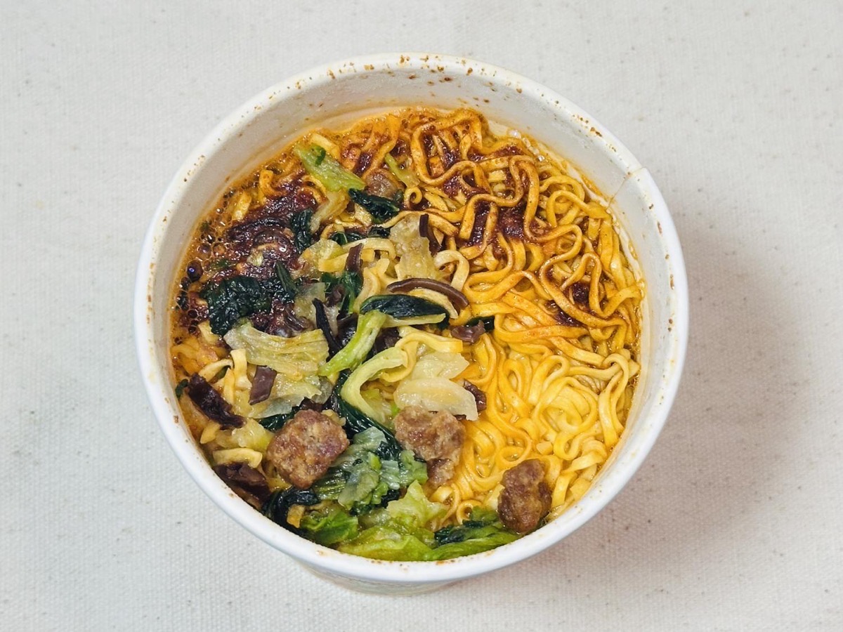 カップヌードル 14種のスパイス麻辣湯 012.