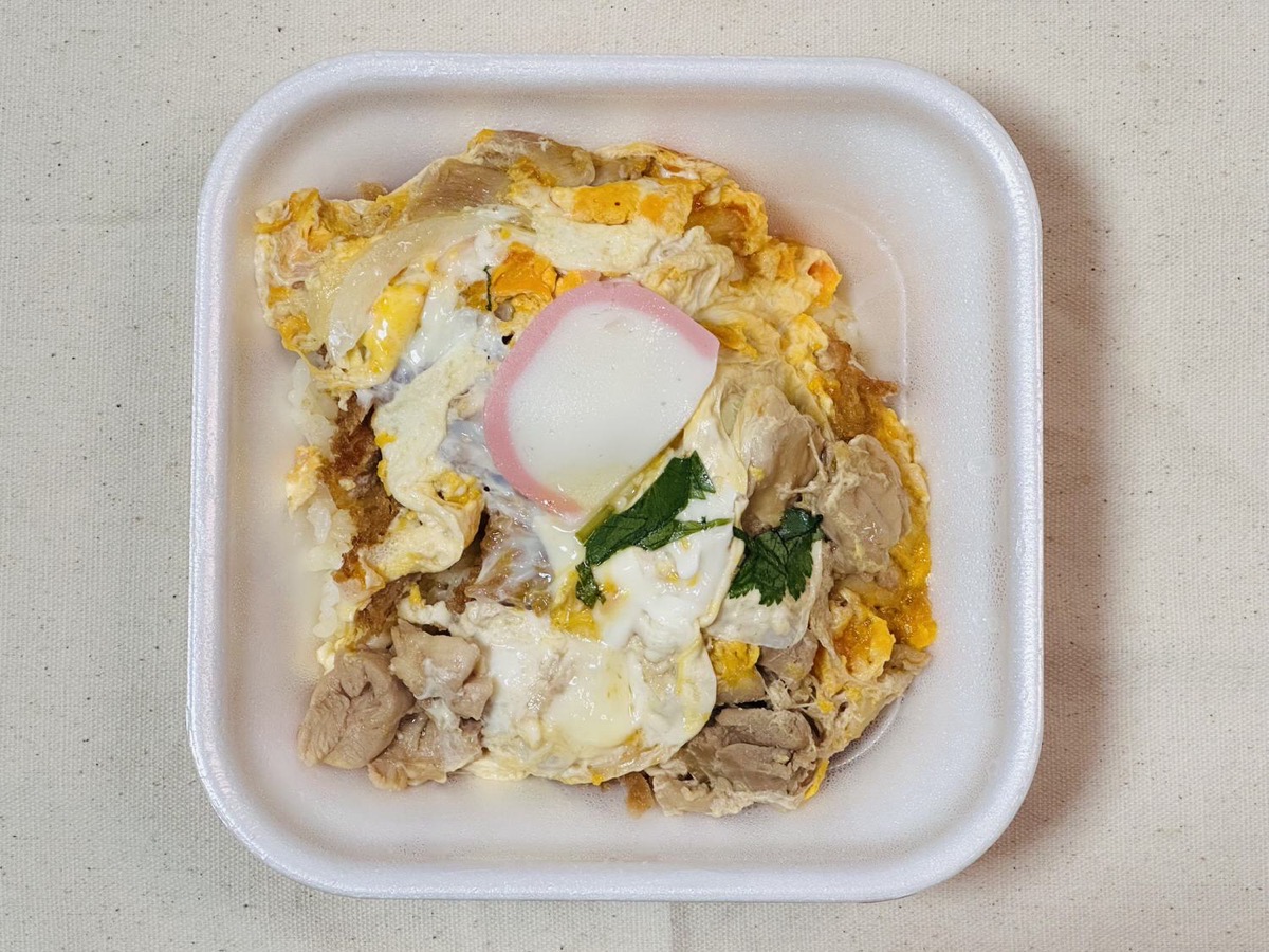 かつや 出汁醤油ロースカツ in the 親子丼 006.
