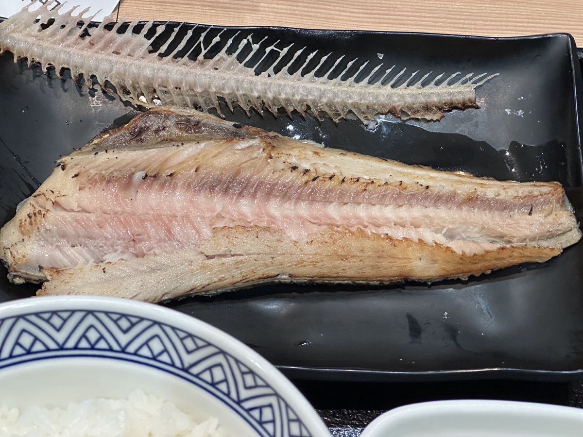 吉野家 牛ほっけ定食 009.