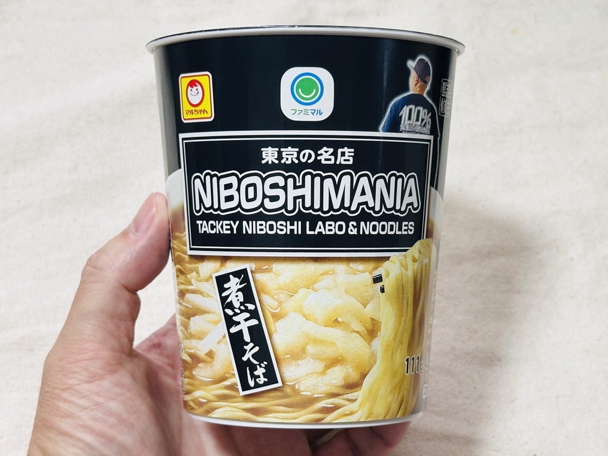 ファミリーマート NIBOSHIMANIA 煮干そば 008.
