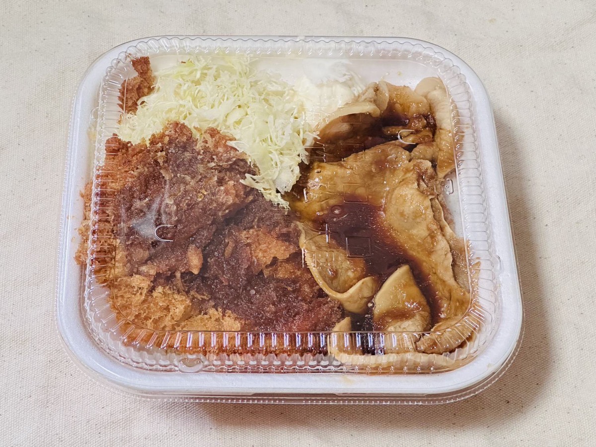 かつや 大判豚の生姜焼きとチキンカツの合い盛り 005.