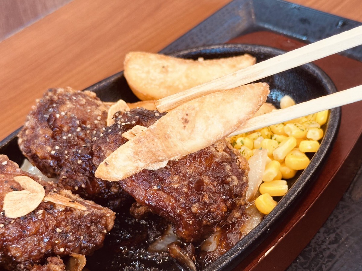 からやま 鉄板ワイルドからテキ定食 013.