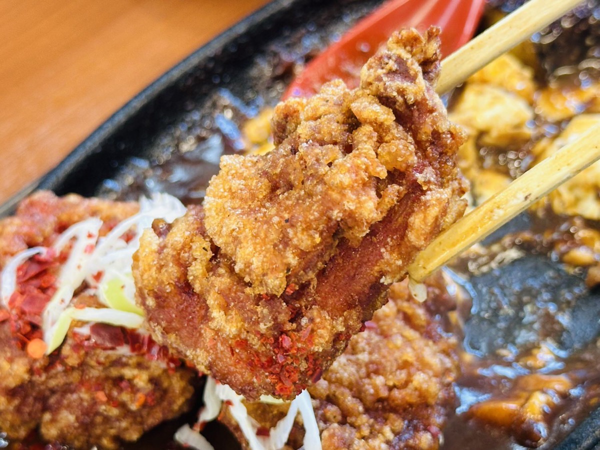 からやま 旨辛にんにくからあげの鉄板麻婆定食 010.