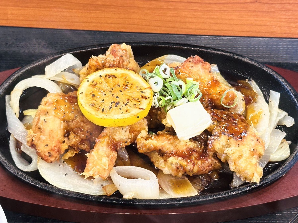 からやま 黒胡椒とり天のレモンステーキ定食 006.