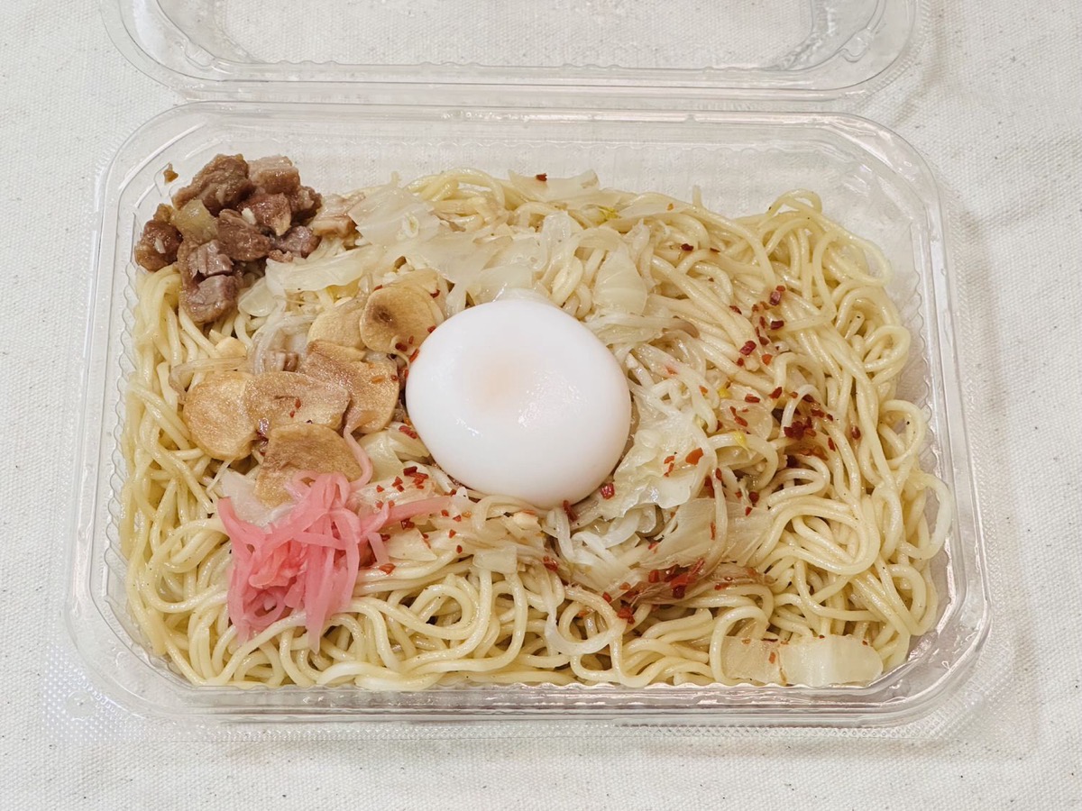 ローソン 月見にんにく塩焼そば 015.
